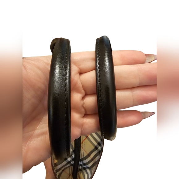 Burberrys Blue Label Burgundy Vintage Tote & COA - Picture 7 of 9